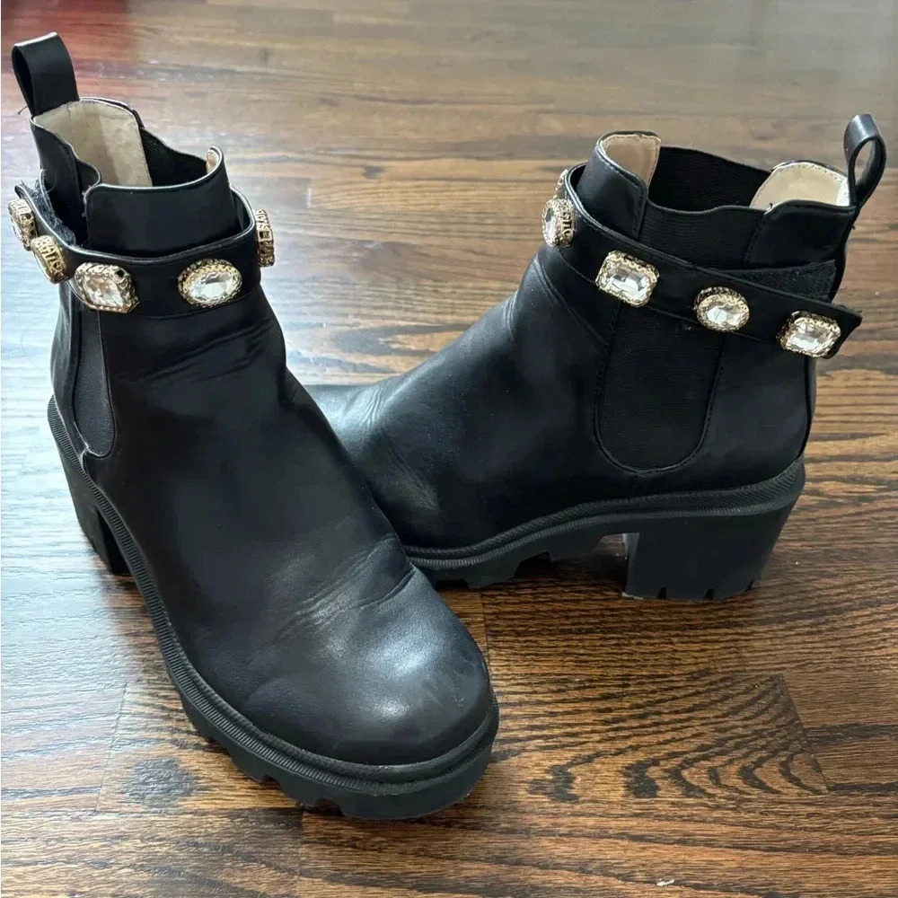 Steve Madden | Black Ankle Boots with Gemstone Accents | 8.5